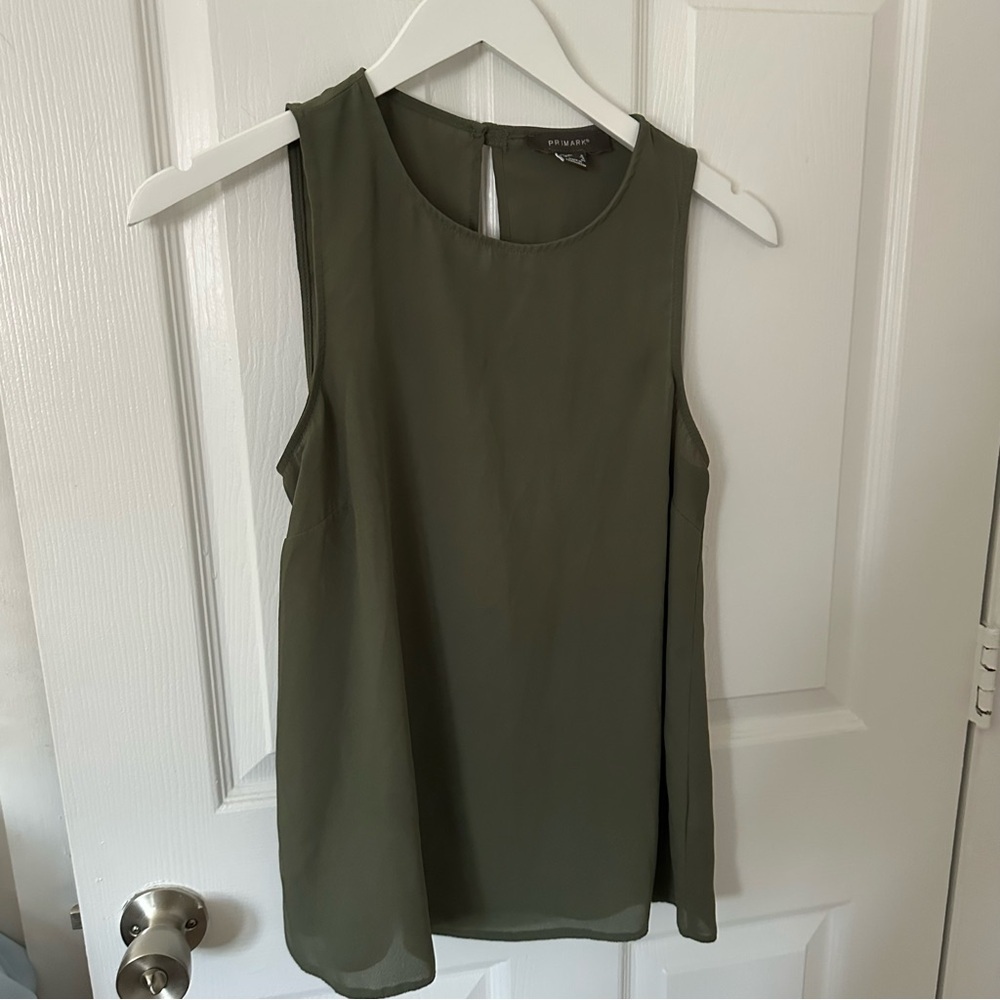 Green Sleeveless Blouse